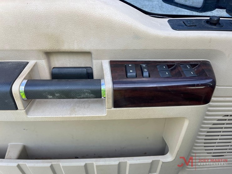 2008-ford-f450-lariat-image-17
