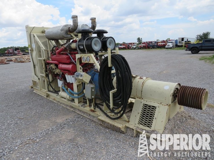 (4-2)-cummins-kta-19-diesel-eng,-allison-clt6061-4...-image-3