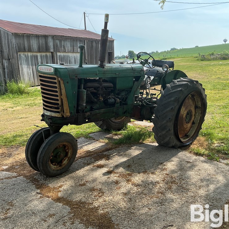 1961 OLIVER 880
