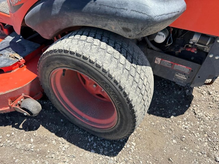2016-kubota-zd1211-image-13