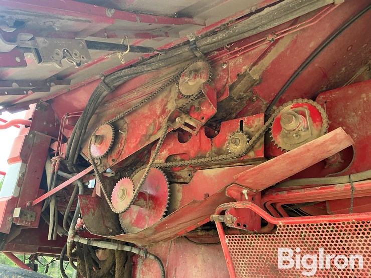 case-ih-2388-image-18