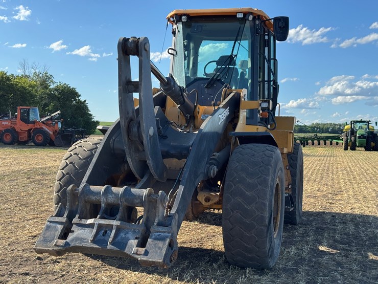 deere-624l-image-11