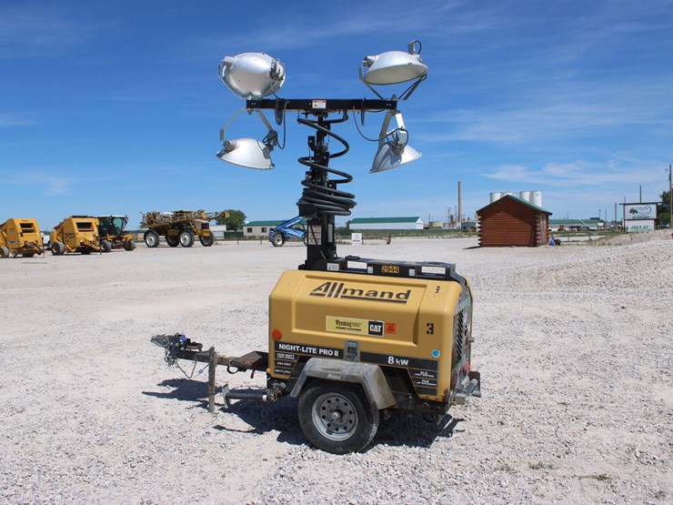 #1023-•-allmond-nite-lite-proii-8kw-light-tower-generator-image-2