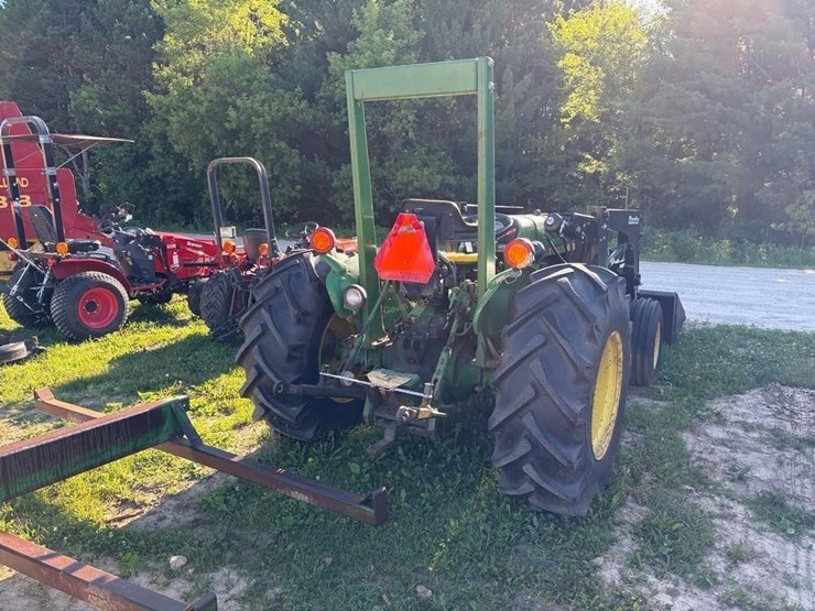 john-deere-2350-image-9