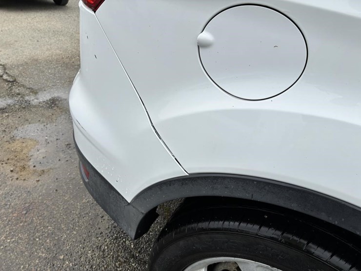 2015-ford-escape-image-5