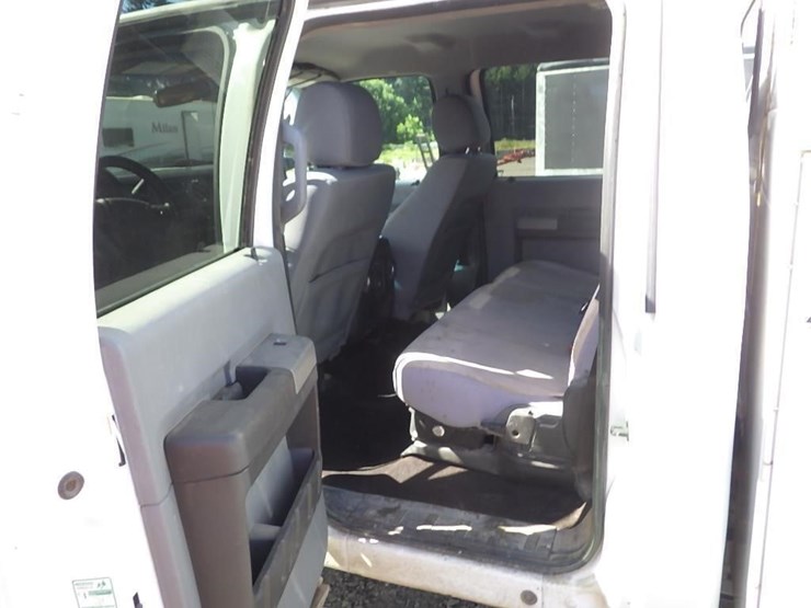2014-ford-f250-image-39