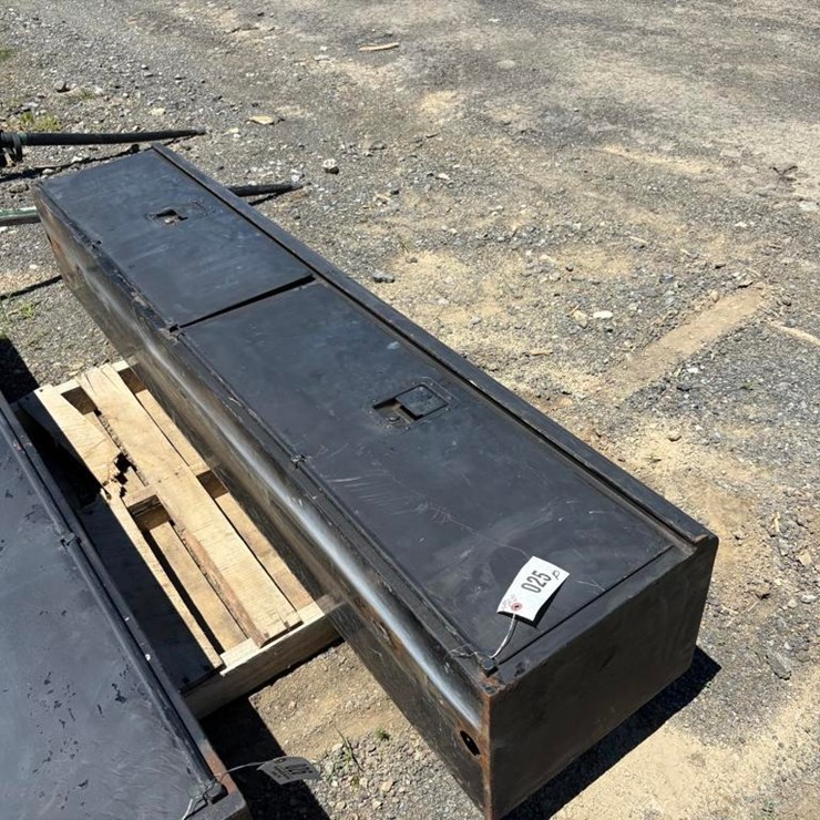 Truck Bed Tool Box