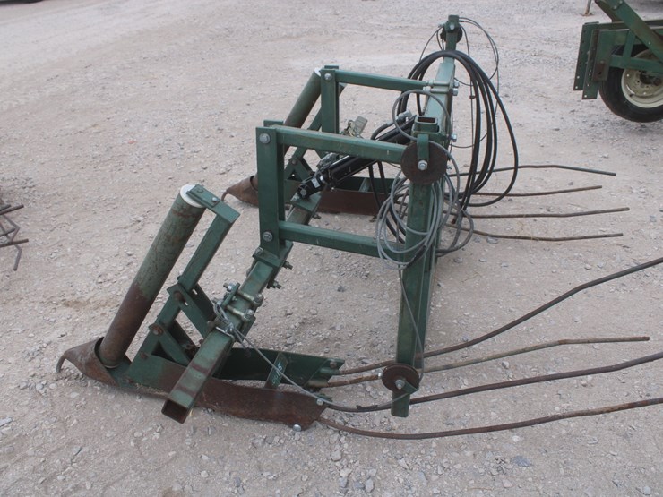 #1020-•-1996-pickett-6r30a-one-step-bean-cutter-image-30