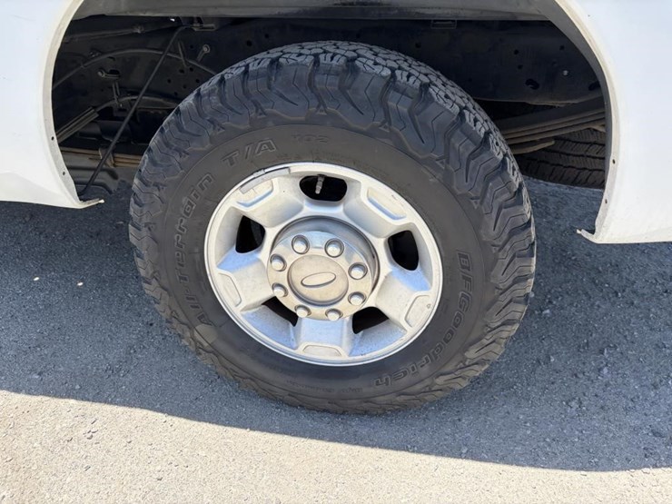 2011-ford-f250-image-5