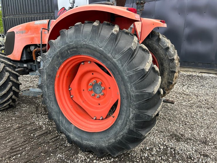 kubota-m108s-image-15