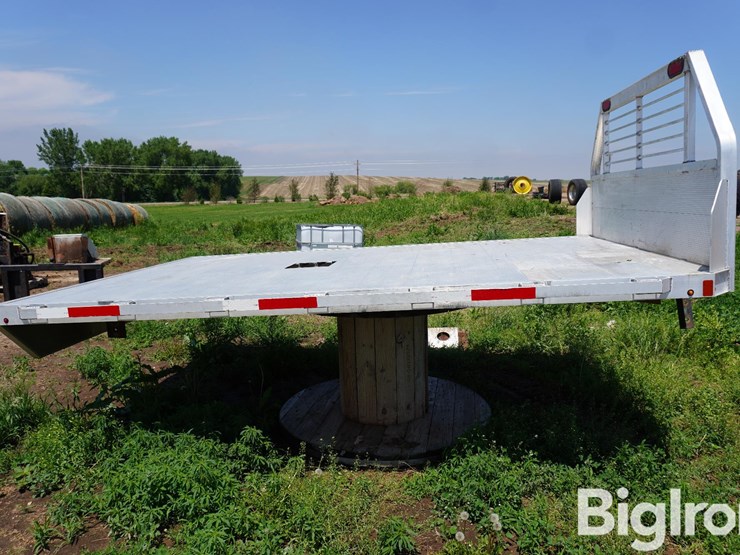 12'x101"-aluminum-flatbed-image-4