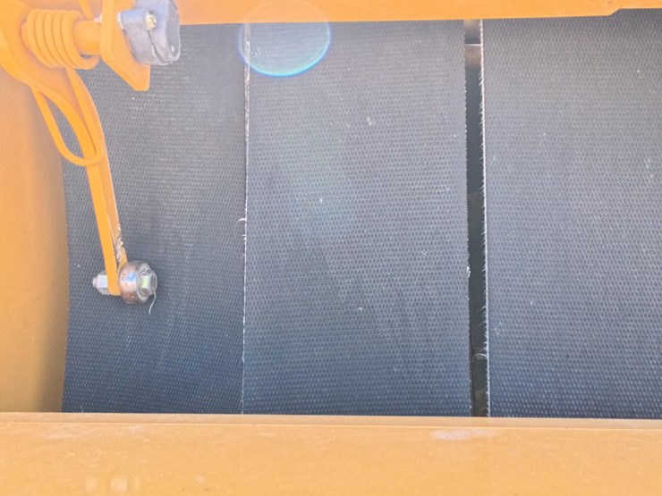 #1027-•-2020-vermeer-zr5-self-propelled-baler-image-60