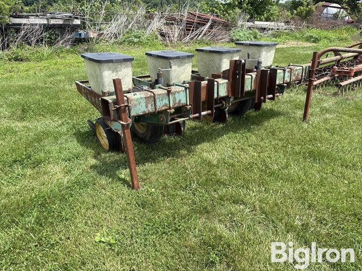 john-deere-7000-image-3