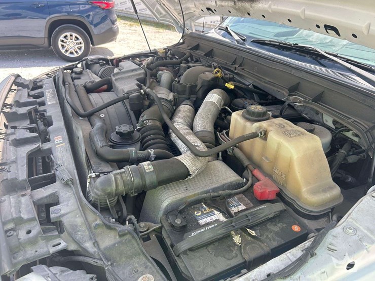 2015-ford-f350-image-8