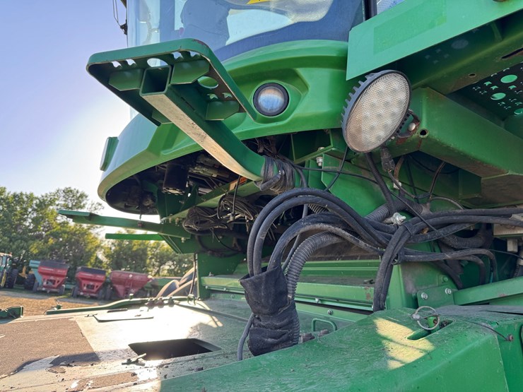 john-deere-s680-image-24