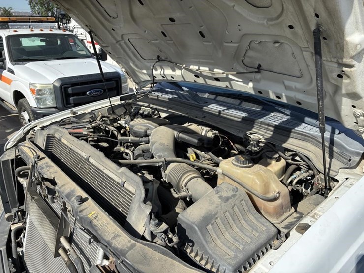 2009-ford-f550-image-7
