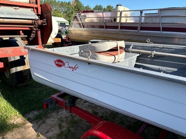 1984-mirro-craft-14'-aluminum-boat-&-trailer-image-5