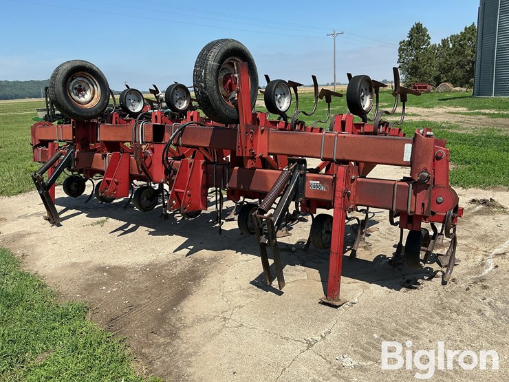 case-ih-183-image-1
