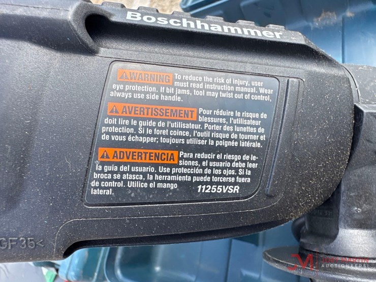 bosch-bulldog-xtreme11255vsr-electric-rotary-hammer-drill-image-3