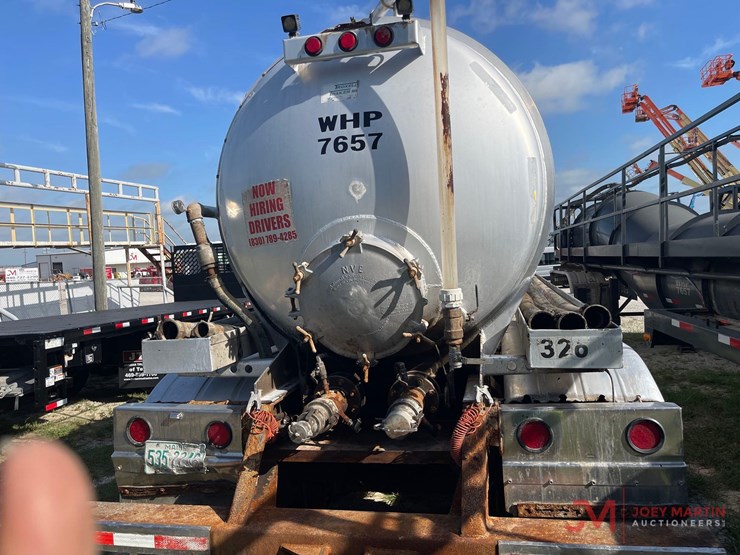 2019-troxell-vacuum-tank-trailer-image-4