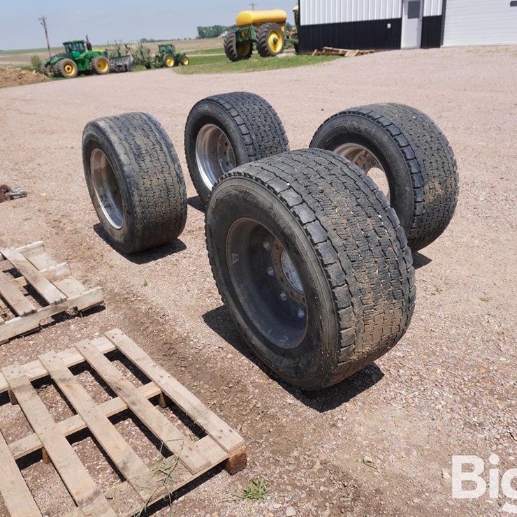 Michelin 445/50R22.5 Tires & Rims