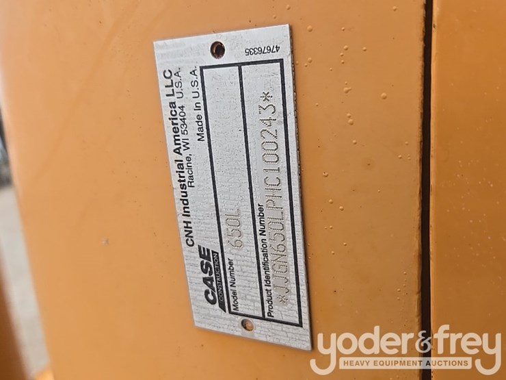 2017-case-650l-image-51