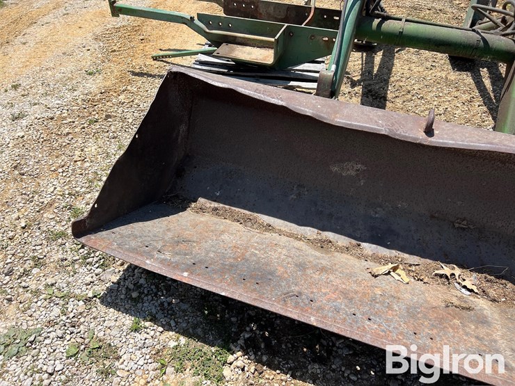 john-deere-158-image-16