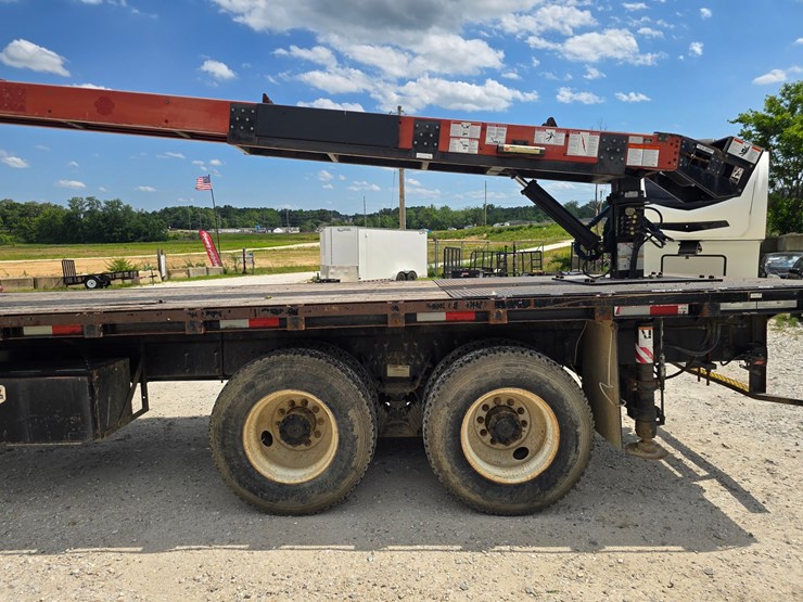 2015-international-workstar-7400-image-10