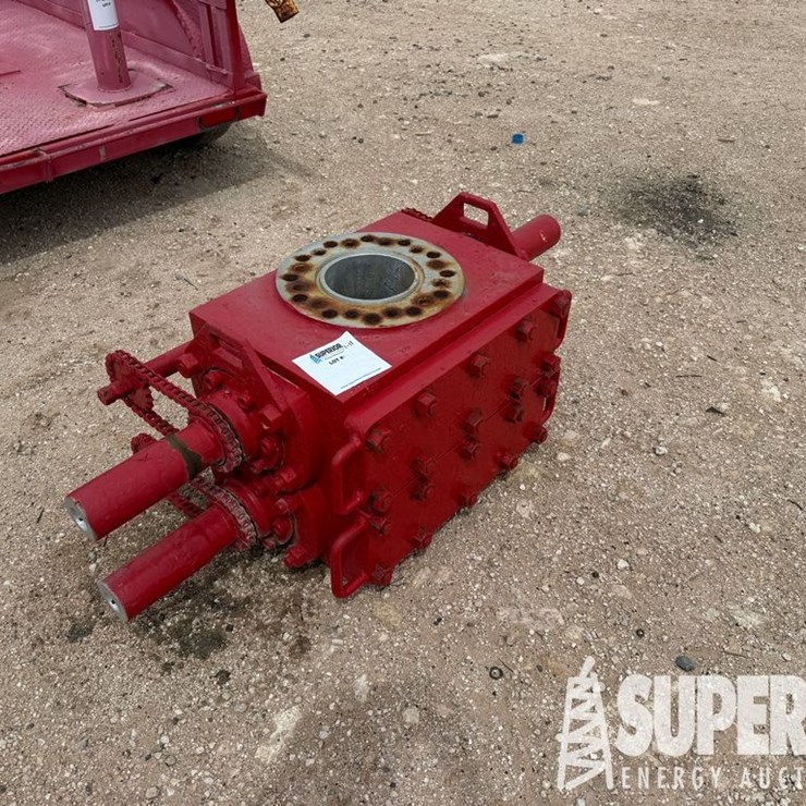 (1-11) 7-1/16" 2000/3000# Dbl Manual BOP