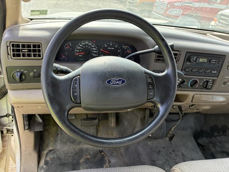 2004-ford-f250-image-14