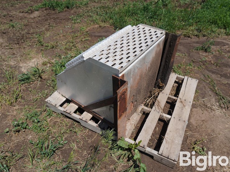 aluminum-saddle-box-image-7