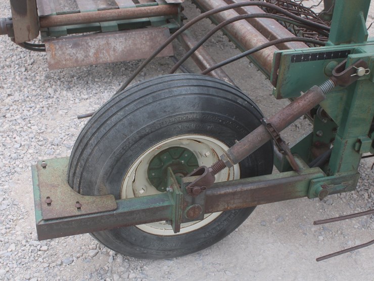 #1020-•-1996-pickett-6r30a-one-step-bean-cutter-image-46