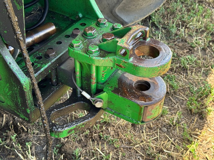 2012-john-deere-9510r-image-17