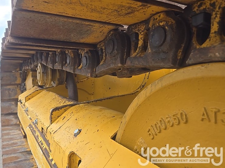 2023-deere-650-lgp-image-15