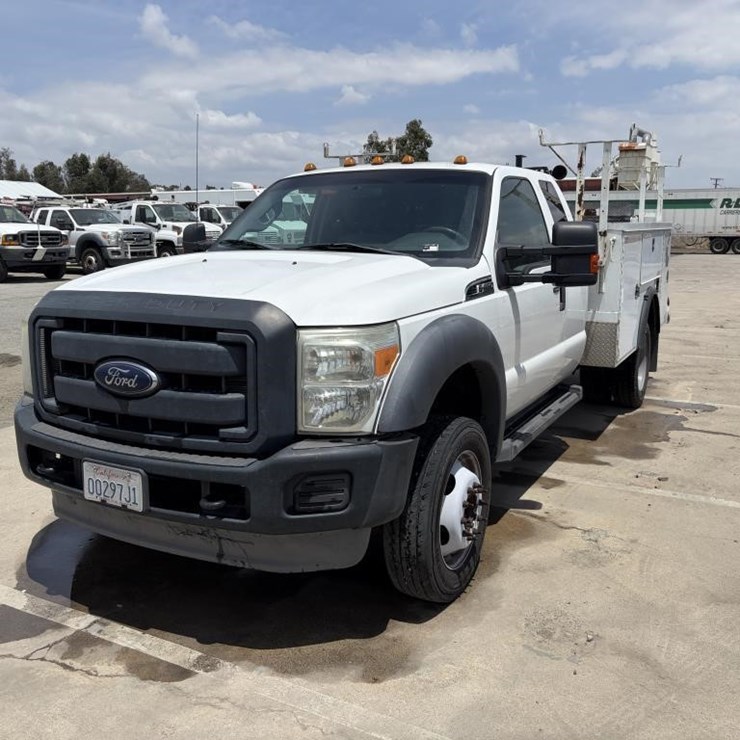 2012 FORD F450