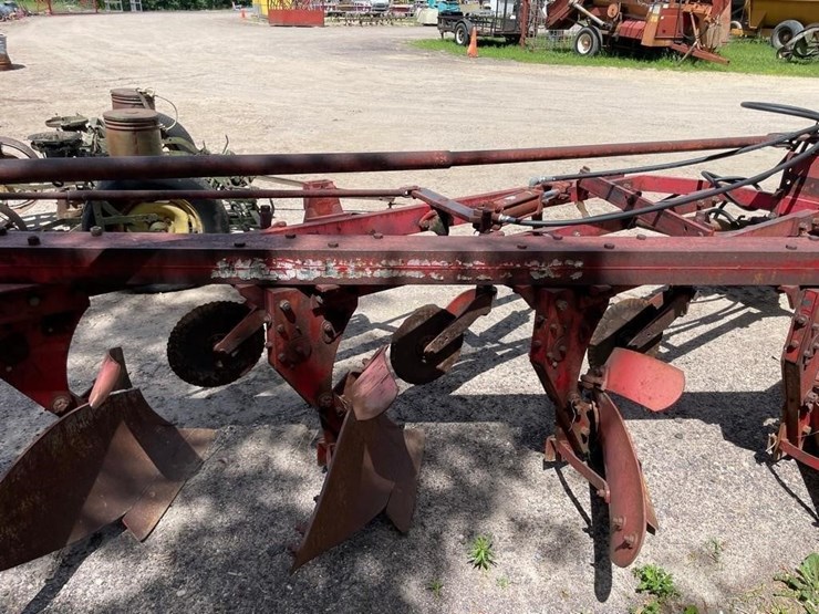 massey-ferguson-86-image-3