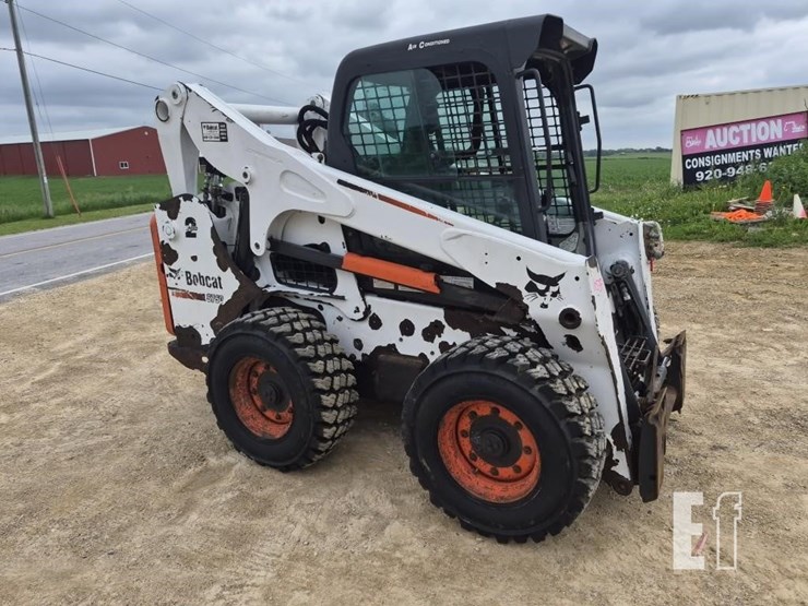 2011-bobcat-s750-image-4