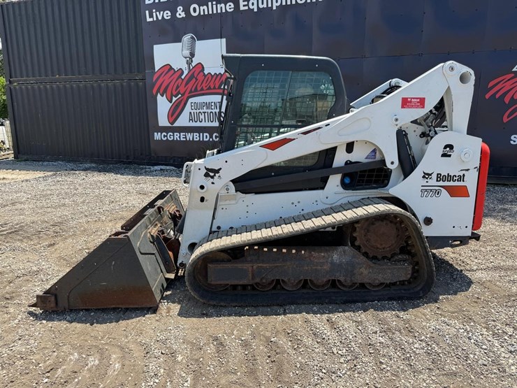 2023-bobcat-t770-image-3