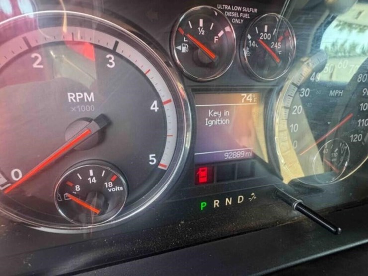 2010-dodge-ram-3500-image-20