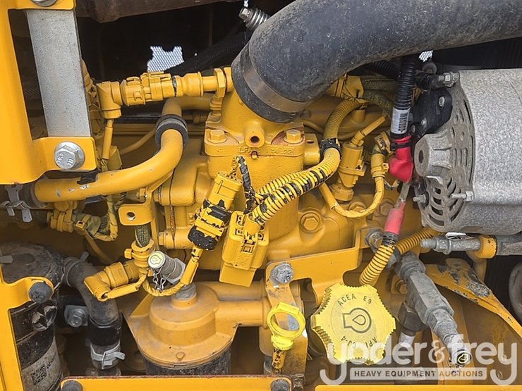 2023-deere-650-lgp-image-39