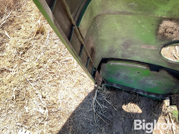 john-deere-7000-image-12