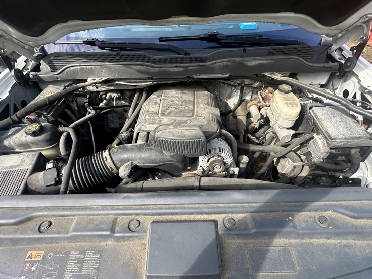 2015-chevrolet-silverado-2500hd-image-7