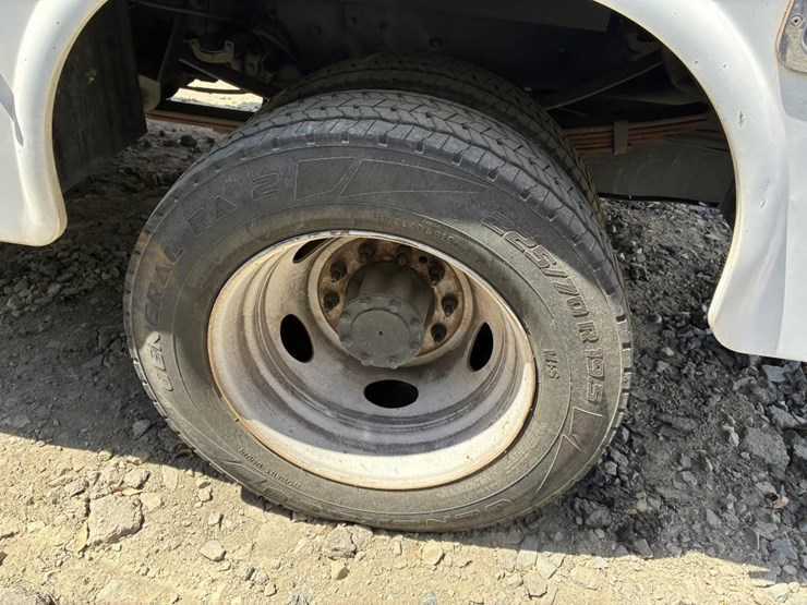 2013-ford-f450-image-9