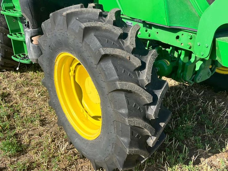 john-deere-6120r-image-41