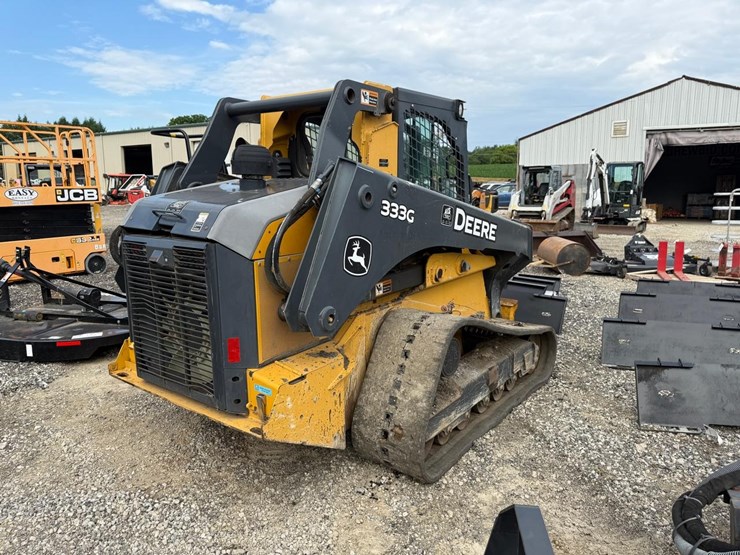 2017-deere-333g-image-8