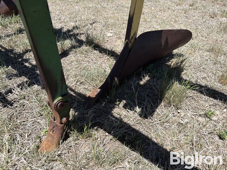 6r30"-ditcher-image-20