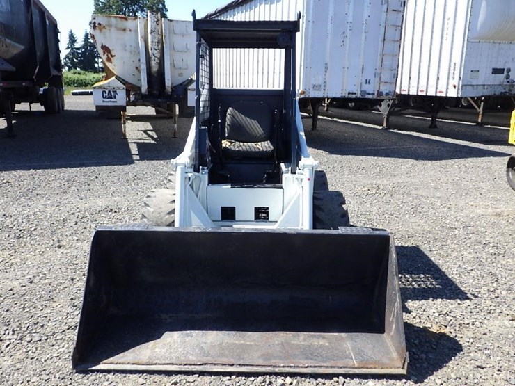 clark-725-image-2