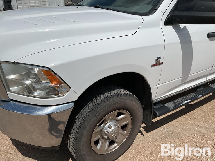 2015-dodge-2500-image-11