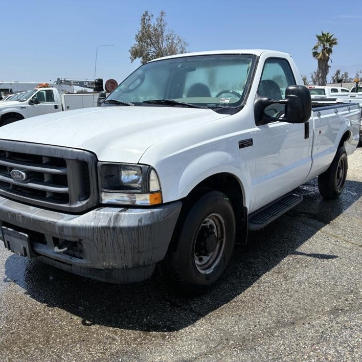 2004 FORD F250 XL