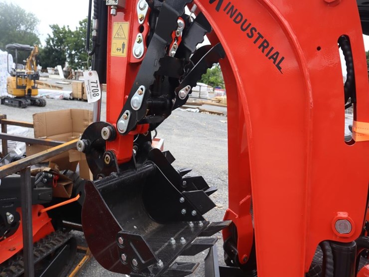 tpm-20k-mini-excavator-image-10